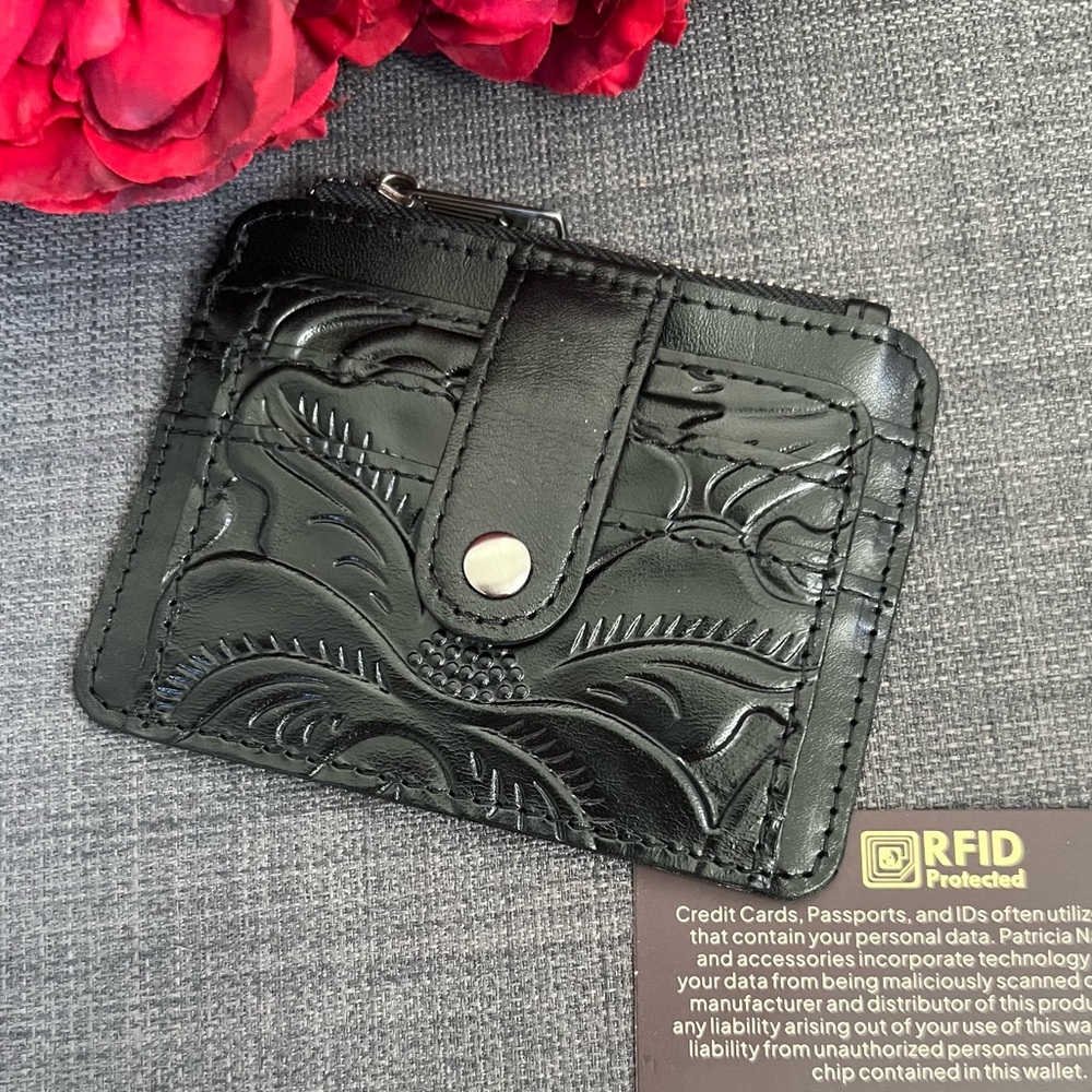 NWT PATRICIA NASH CASSIS ID CARDHOLDER MINI WALLET